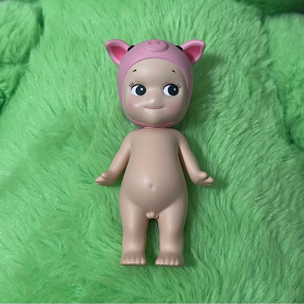 Pig sonny angel